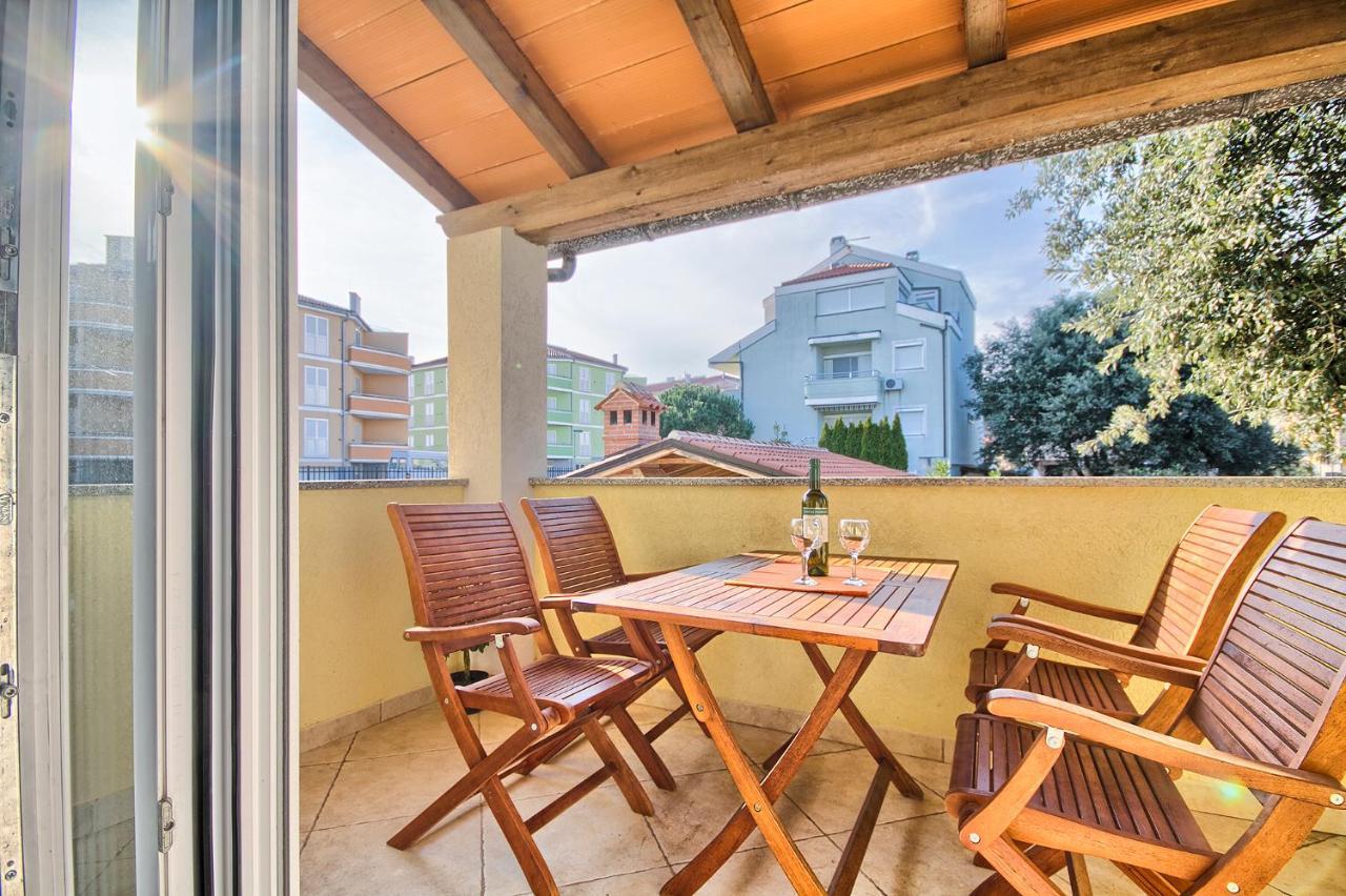 Apartments Gilly 1 Премантура Екстериор снимка