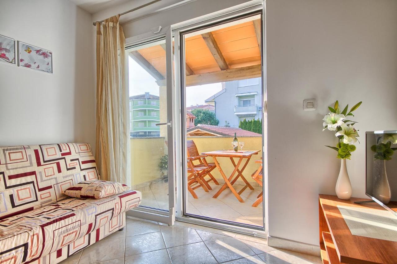 Apartments Gilly 1 Премантура Екстериор снимка